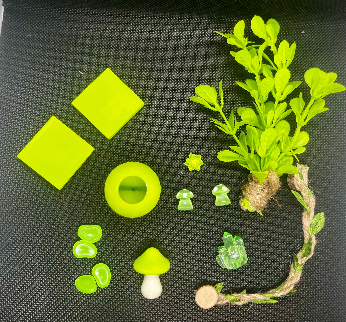 Lime Green Enclosure DIY Set